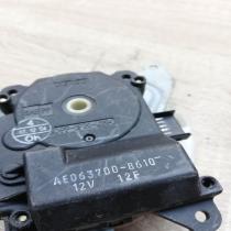 AE063700 8610   Air flap motor/actuator Toyota Corolla Verso AR10
