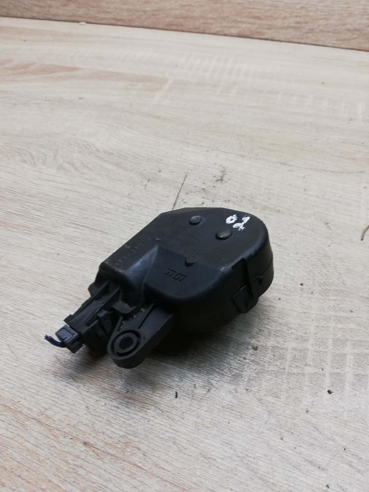 04885465AAC 58024E  Air flap motor/actuator Citroen C3