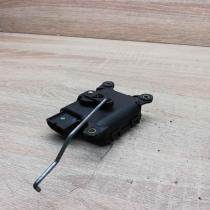 0132801126   Air flap motor/actuator Audi A6 S6 C5 4B