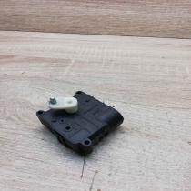 113800 2051 unit  Air flap motor/actuator Toyota Avensis Verso