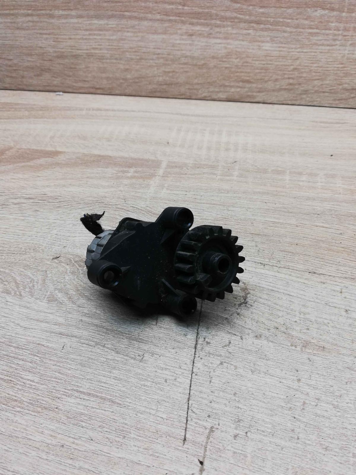 7M1907511A   Air flap motor/actuator Volkswagen Sharan