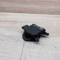 0132801310 8E2820511C  Air flap motor/actuator Audi A4 S4 B7 8E 8H