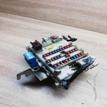 24350 4U100 0810001  Fuse module Nissan Almera N16