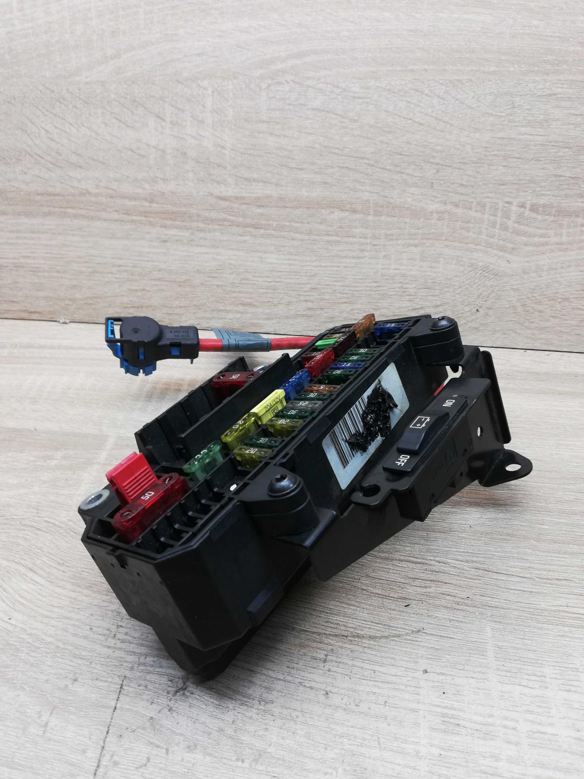 6900583 106887 10  Fuse box set BMW 7 E65 E66