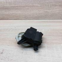 0132801362   Air flap motor/actuator Volkswagen Golf VI