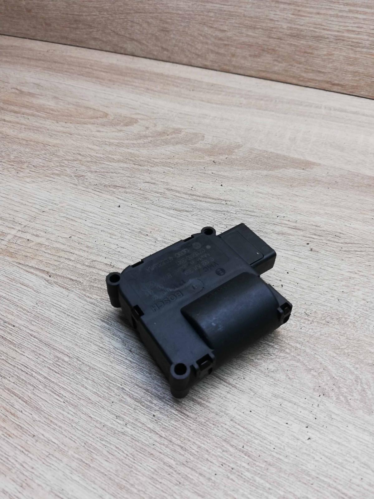 0132801359 Audi c6  Air flap motor/actuator Audi A6 S6 C6 4F