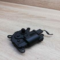 1S7H 19B634 CA   Air flap motor/actuator Ford Focus