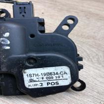 1S7H 19B634 CA   Air flap motor/actuator Ford Focus