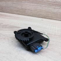 30 93682 00 B24949012966  Air flap motor/actuator Skoda