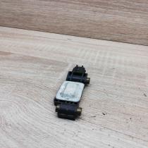 8E0959643B   Airbag deployment crash/impact sensor Audi A4 S4 B6 8E 8H