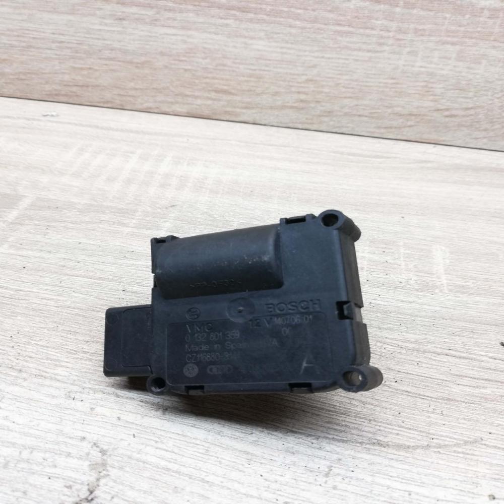 0132801359 Unit  Air flap motor/actuator Audi A6 S6 C6 4F