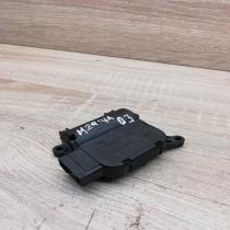 0132801356   Air flap motor/actuator Opel Meriva A