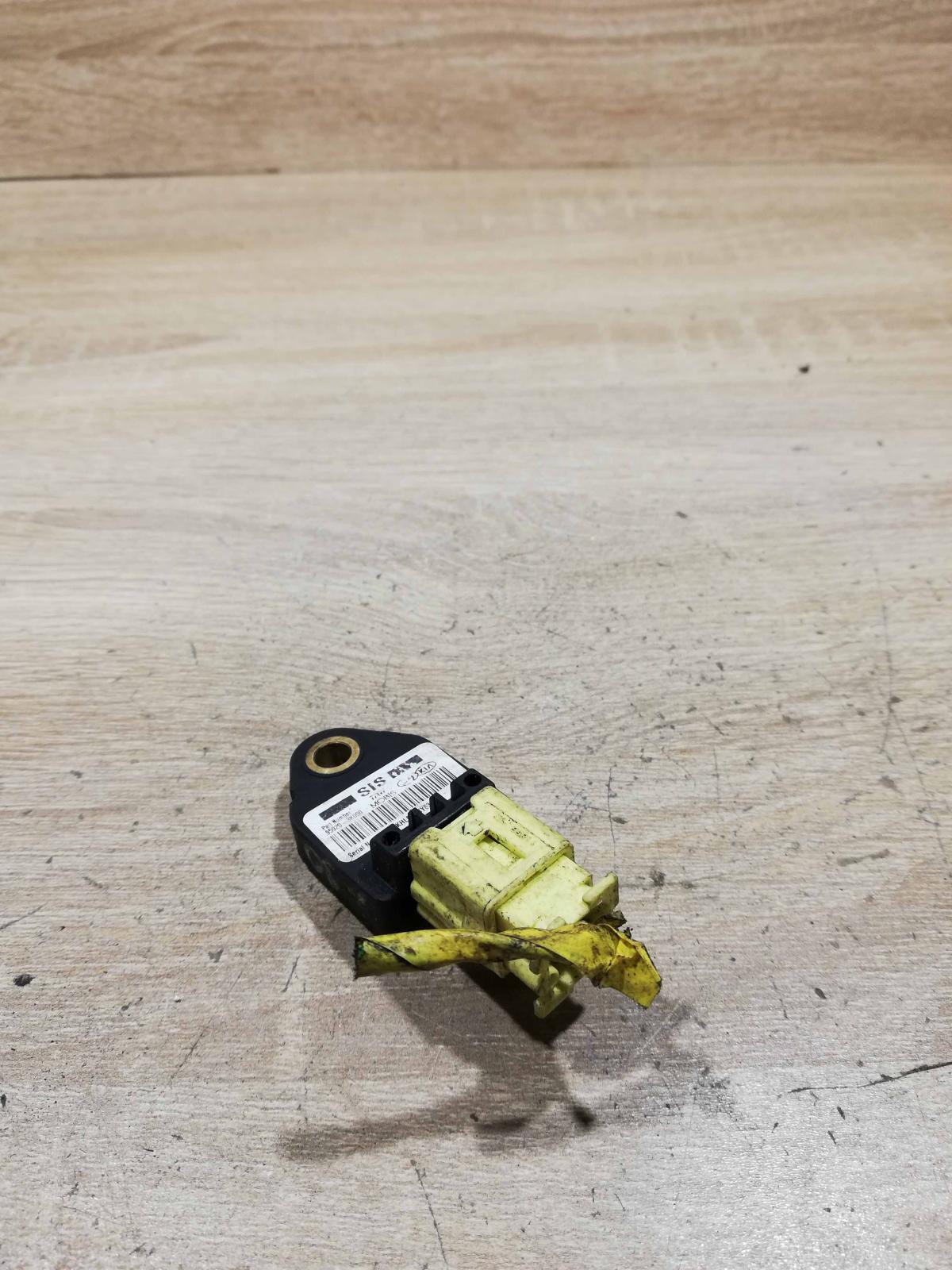 95920 3k000   Airbag deployment crash/impact sensor Hyundai i30