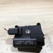 113800 2051   Air flap motor/actuator Toyota Corolla E120 E130