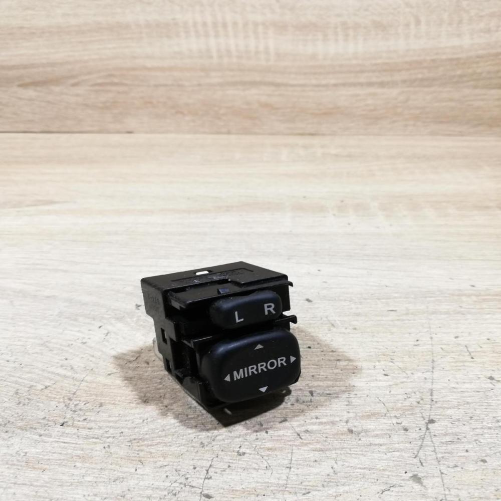 183574   Wing mirror switch Toyota Yaris