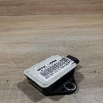 8e0907637c   ESP acceleration yaw rate sensor Audi A4 S4 B7 8E 8H