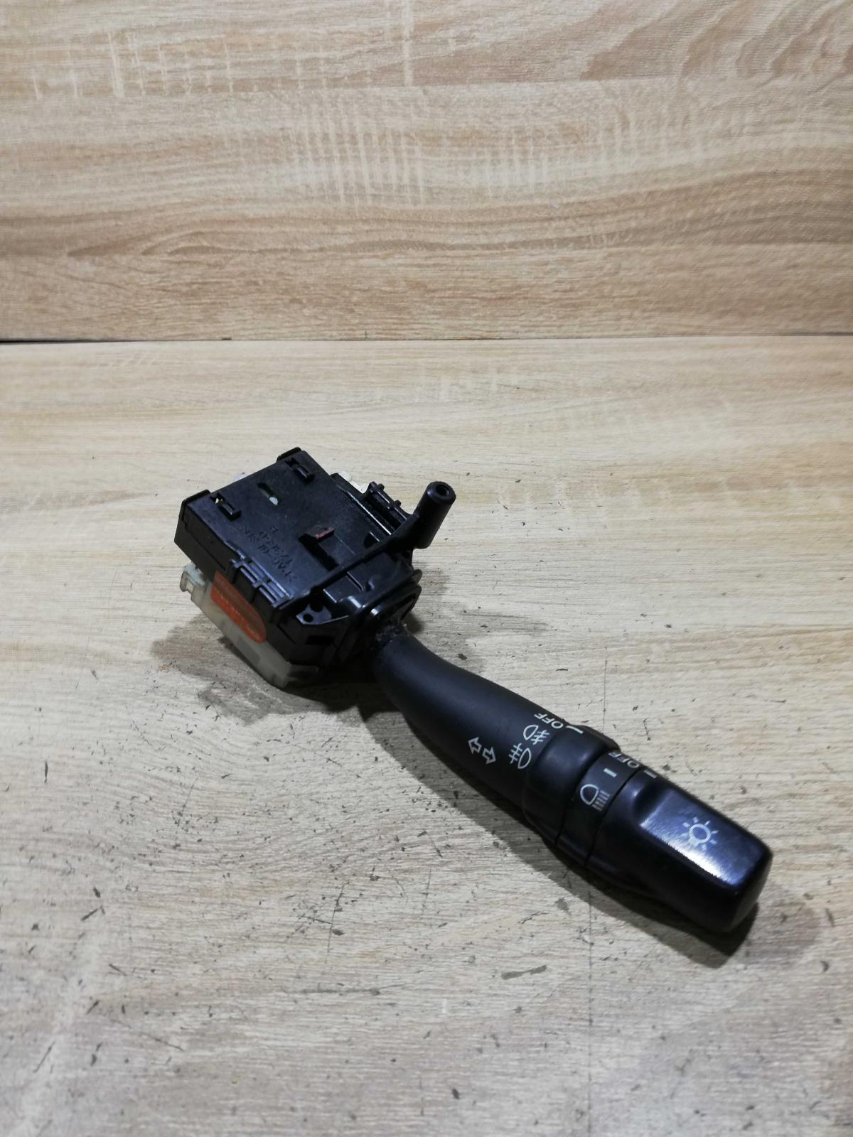 84140 05110   Indicator stalk Toyota Avensis T250