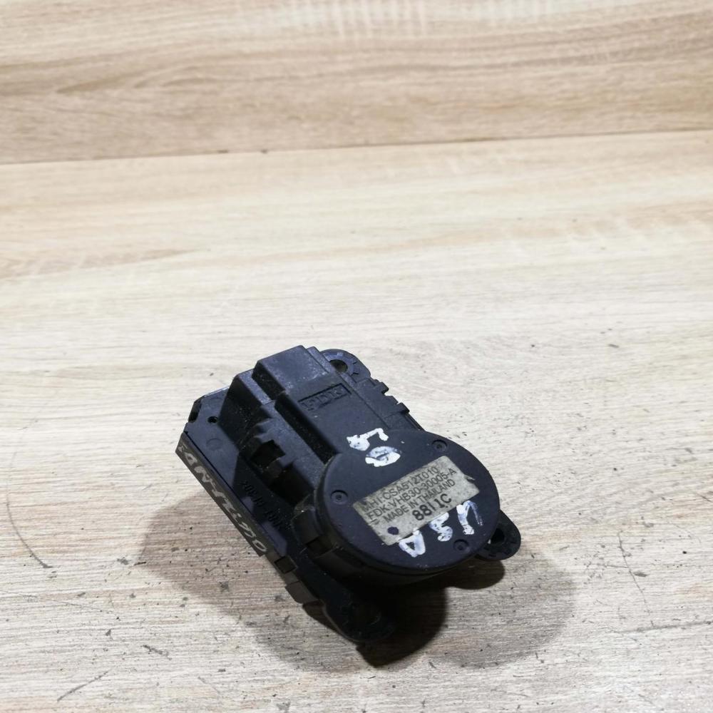 vhb30 30005a   Air flap motor/actuator Mitsubishi Lancer VIII