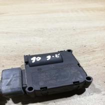 4f09820511a 0132801359  Air flap motor/actuator Audi A6 S6 C6 4F