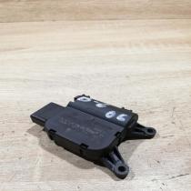 0132801336   Air flap motor/actuator Skoda Octavia Mk2 (1Z)