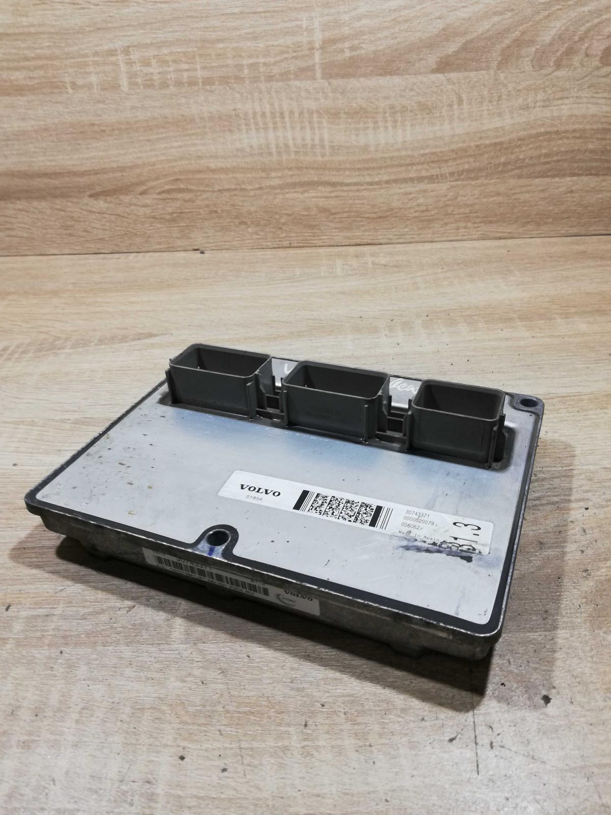 30743371   Engine control unit/module ECU Volvo V50