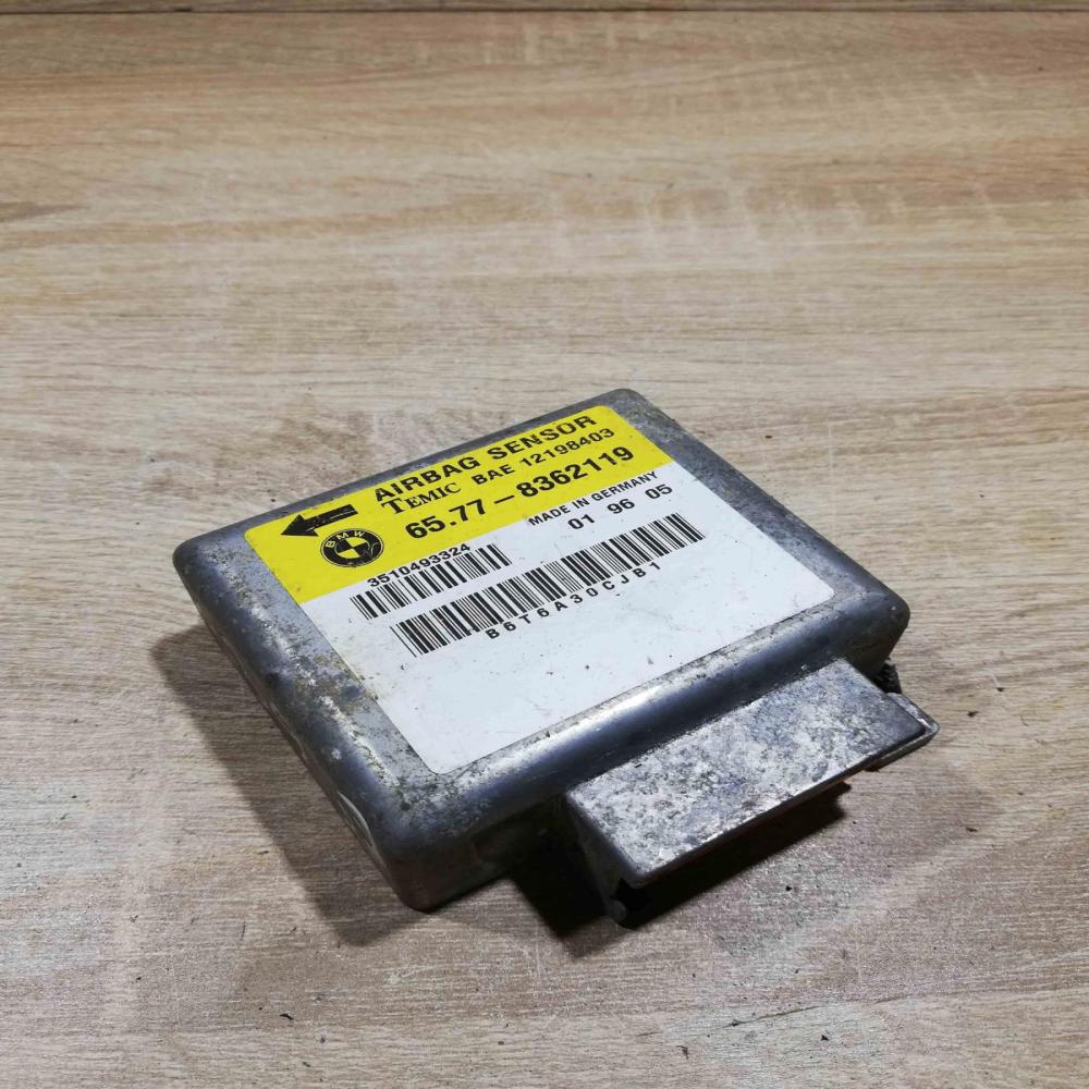8362119   Airbag control unit/module BMW 3 E36
