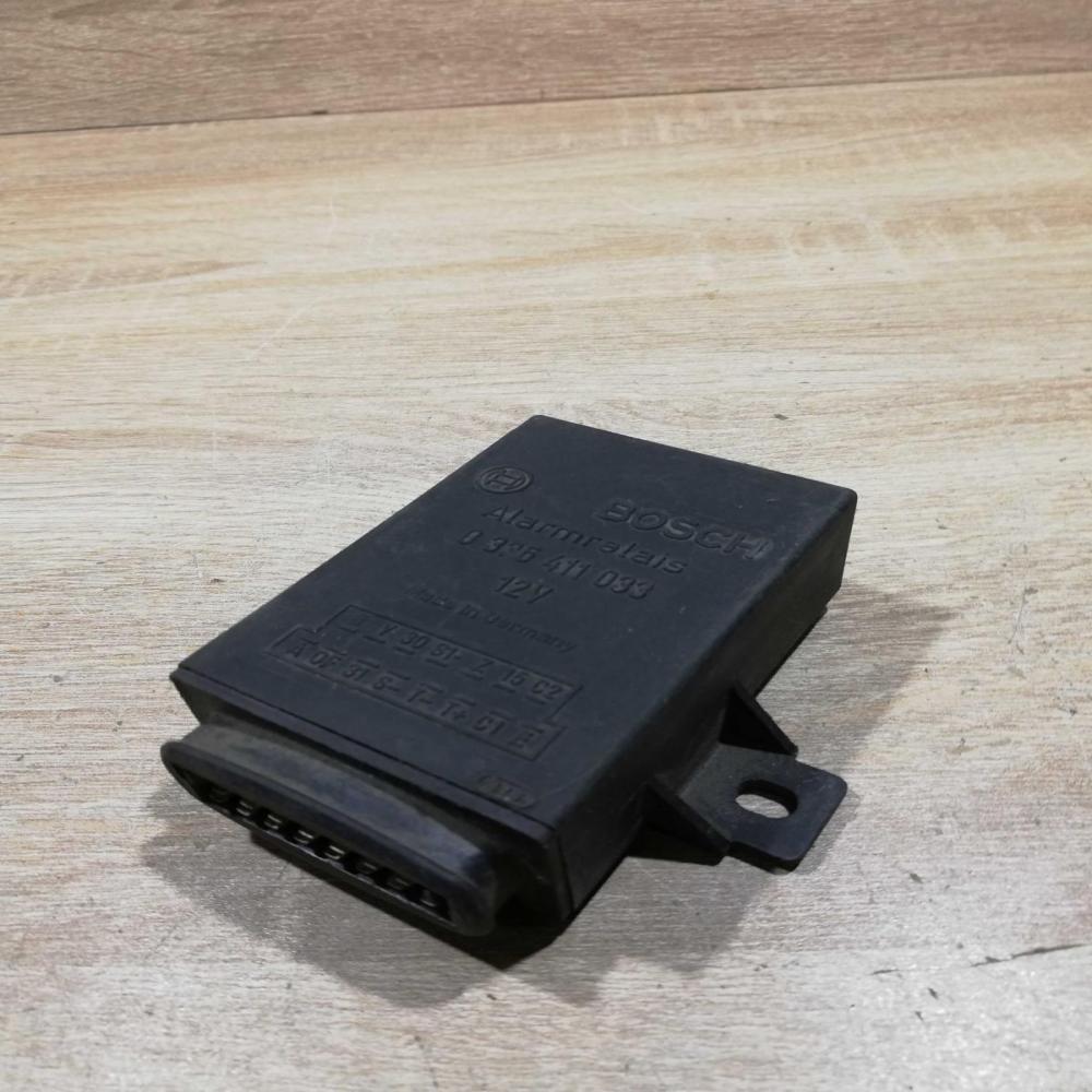 0335411033   Other relay Mercedes-Benz E W124