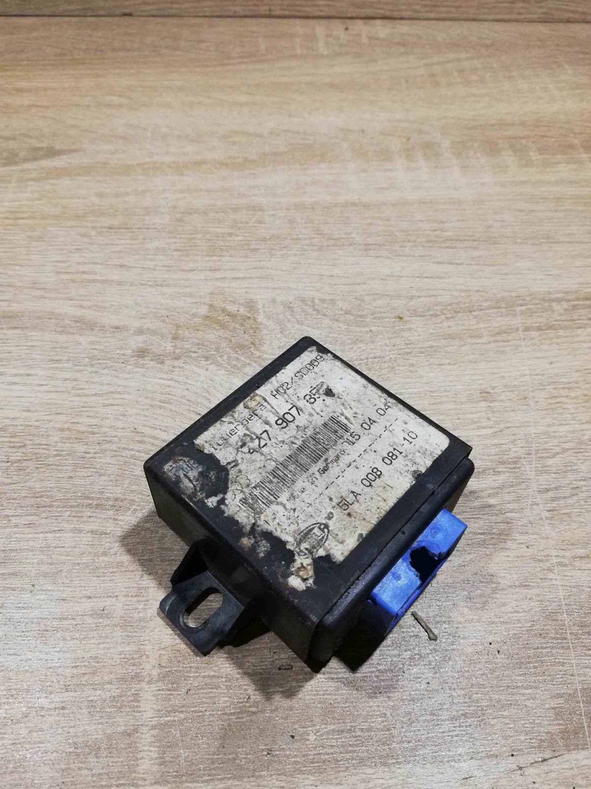 4Z7907357 5LA008081  Light module LCM Audi A6 S6 C5 4B