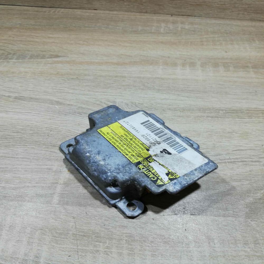 A0421101 19980CT27  Airbag control unit/module Saab 9-3 Ver1