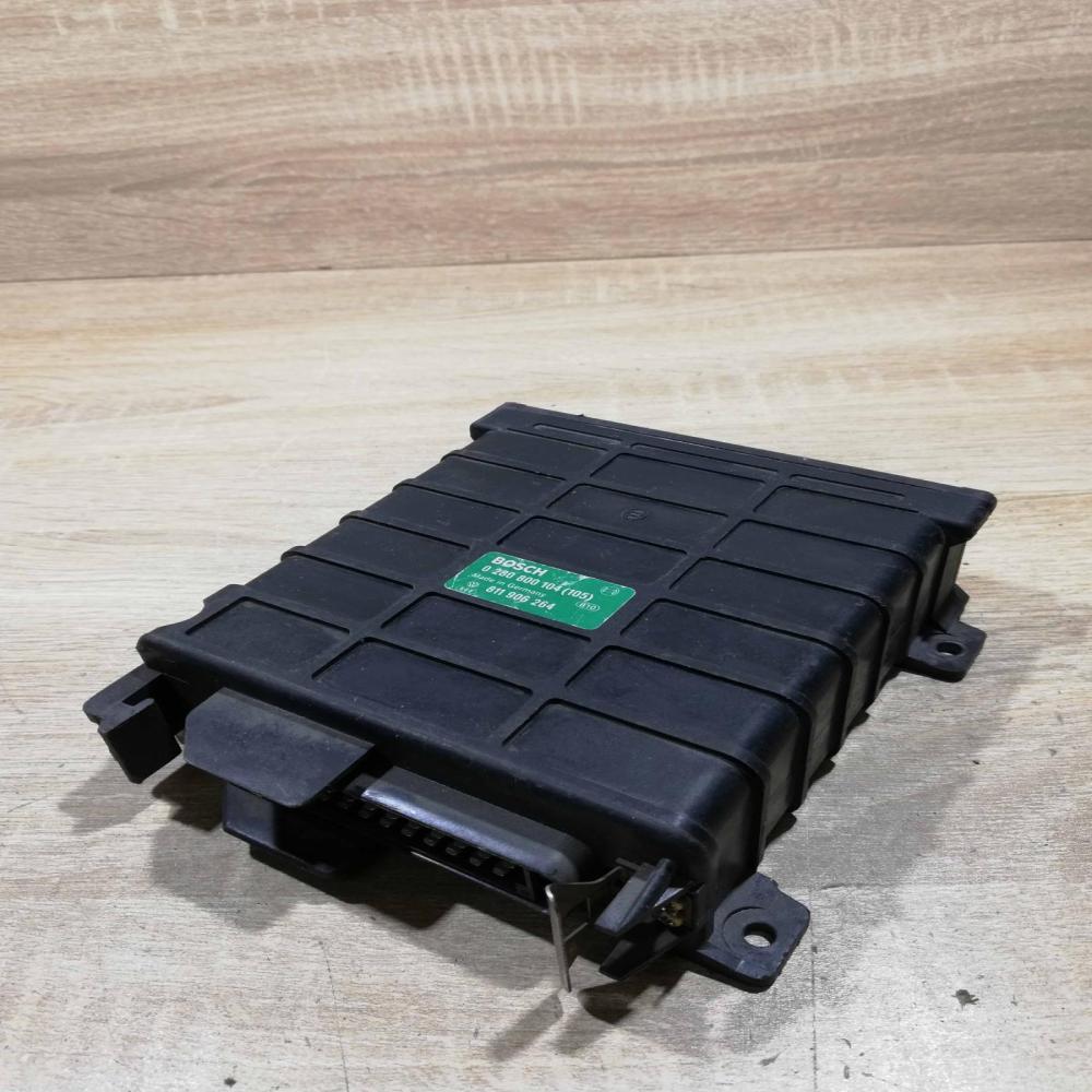 811906264 0280800104  Engine control unit/module ECU Audi 80 90 S2 B4