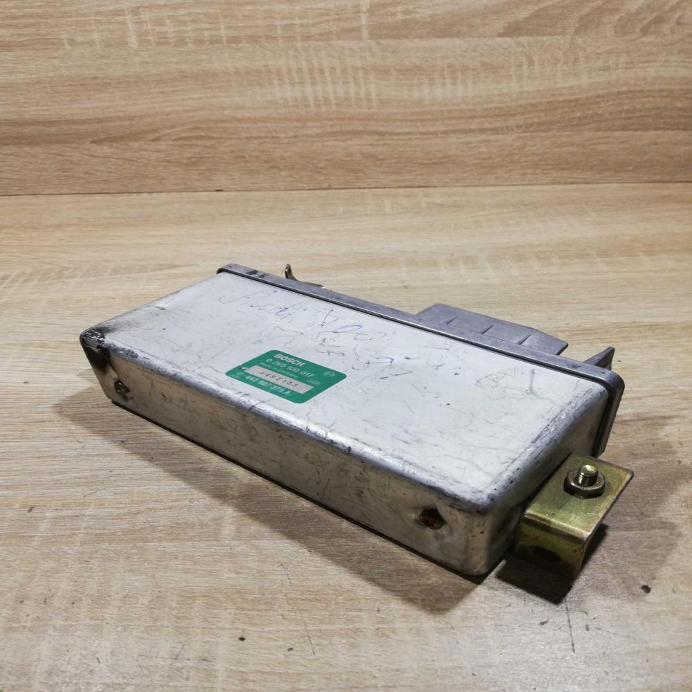 443907379a 0265100017  ABS control unit/module Audi 100 200 5000 C3