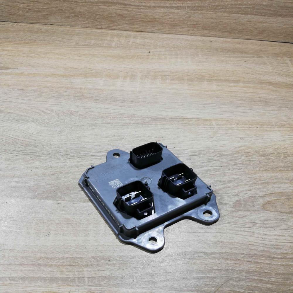 GK21 12B533 AA 876806026  Glow plug pre-heat relay Ford Transit Custom