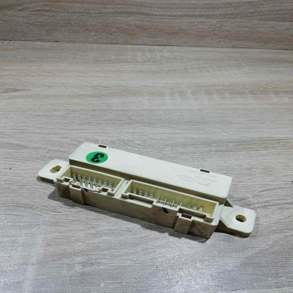 91940 2H130 12134D  Door central lock control unit/module Hyundai i30