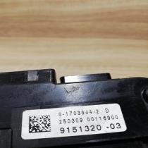 1703344 9151320  Fuse module BMW 5 F10 F11