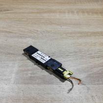 8622365   Airbag deployment crash/impact sensor Volvo V70
