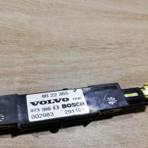 8622365   Airbag deployment crash/impact sensor Volvo V70