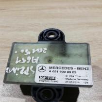 A6519008902   Glow plug pre-heat relay Mercedes-Benz Sprinter W906