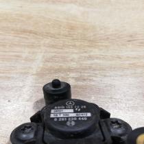 A0101537228   Air pressure sensor Mercedes-Benz Vito Viano W639