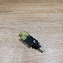 A0015454409   Brake pedal sensor switch Mercedes-Benz B W245