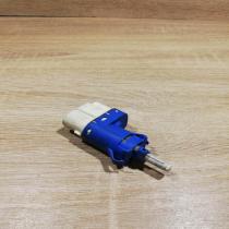 3M5T 90872 AC   Brake pedal sensor switch Ford S-MAX
