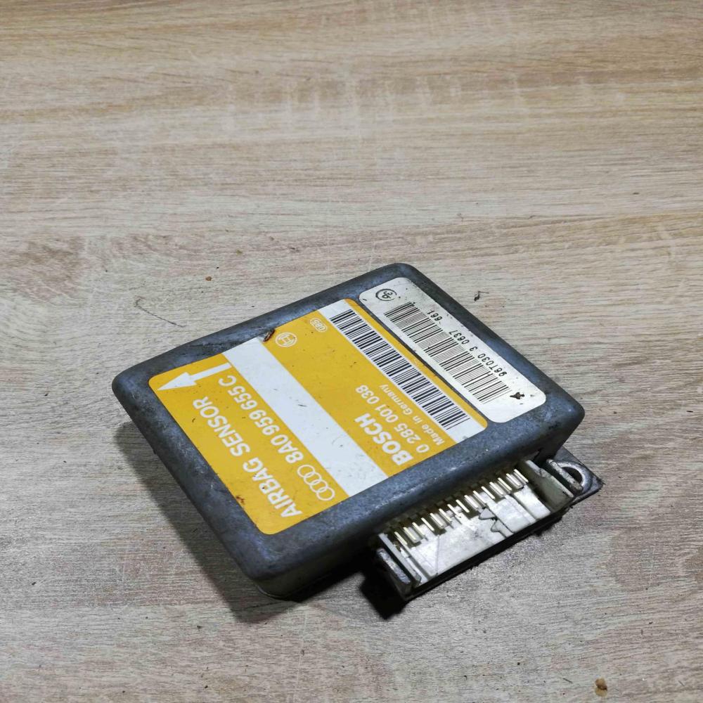 8A0959655C 0285001038  Airbag control unit/module Audi A4 S4 B5 8D