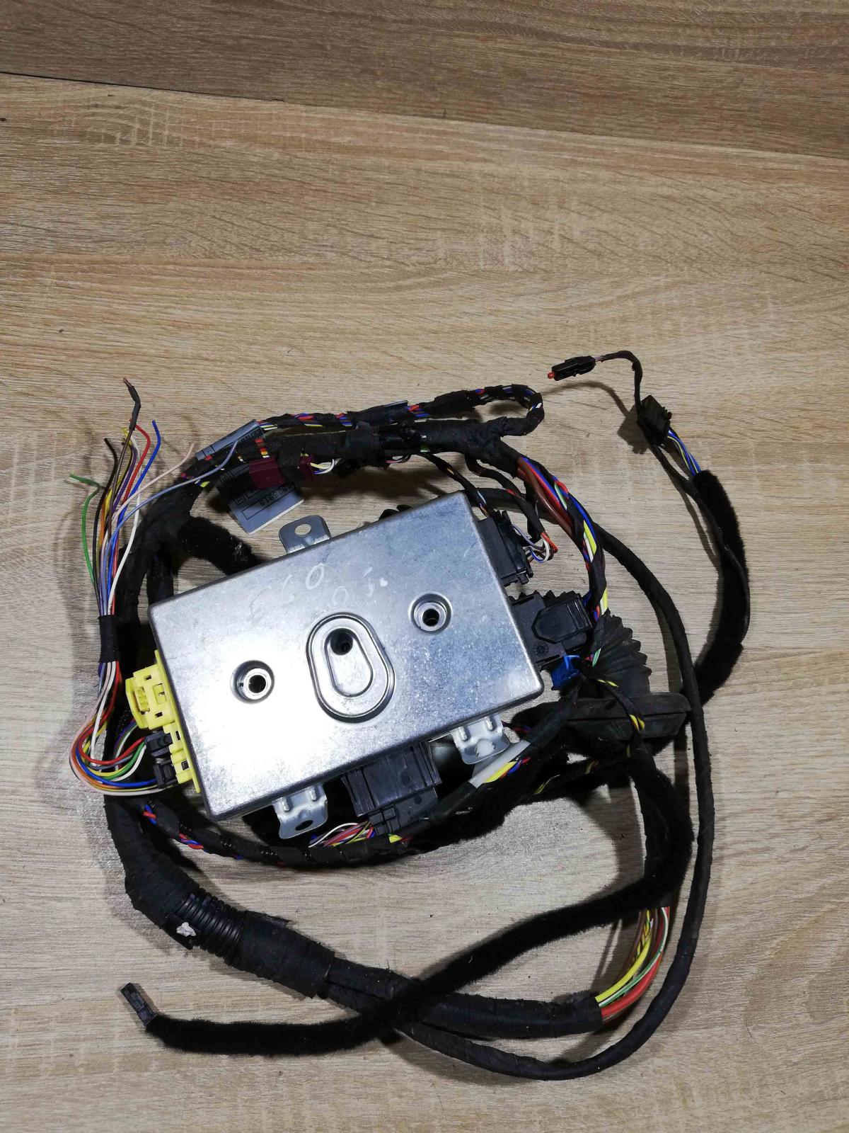 6957759   Door control unit/module BMW 5 E60 E61
