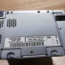 8E0035192S   Radio/CD/DVD/GPS head unit Audi A4 S4 B7 8E 8H