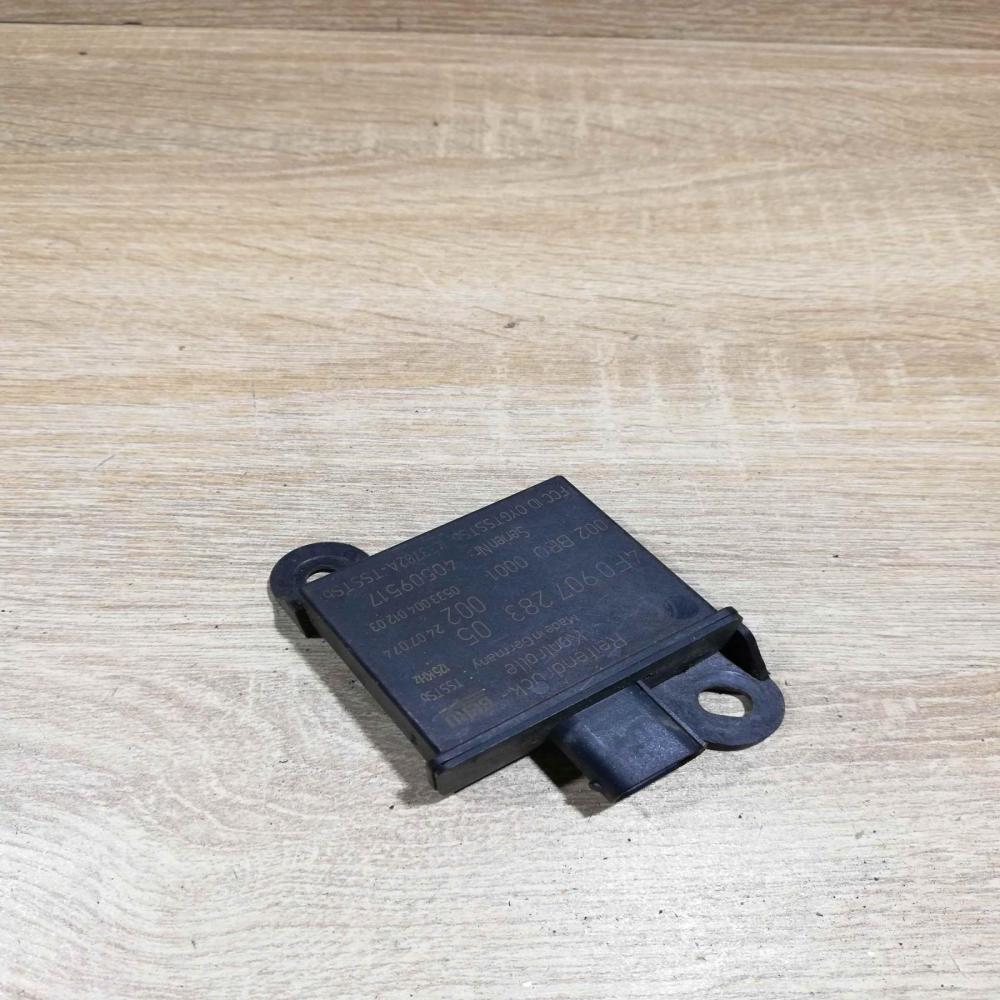 4F090728305   Tire pressure sensor Audi Q7 4L