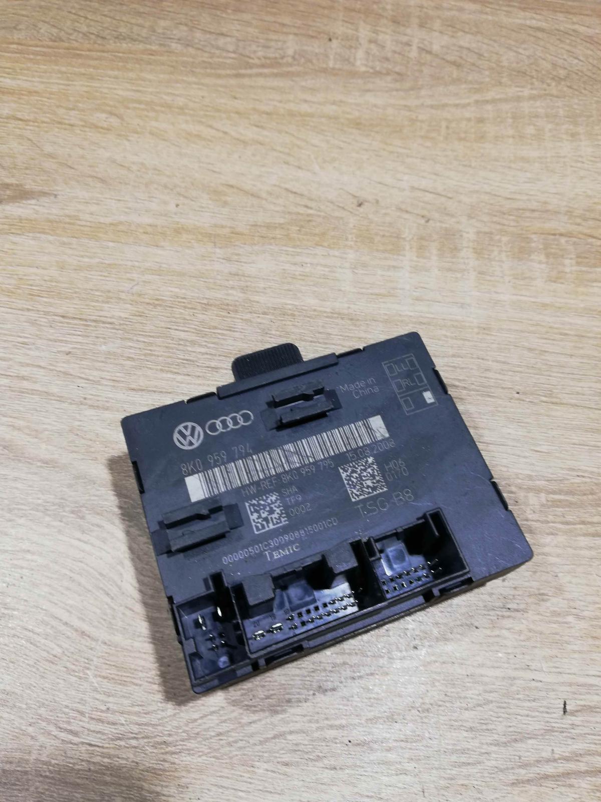 8K0959794   Door control unit/module Audi A4 S4 B5 8D