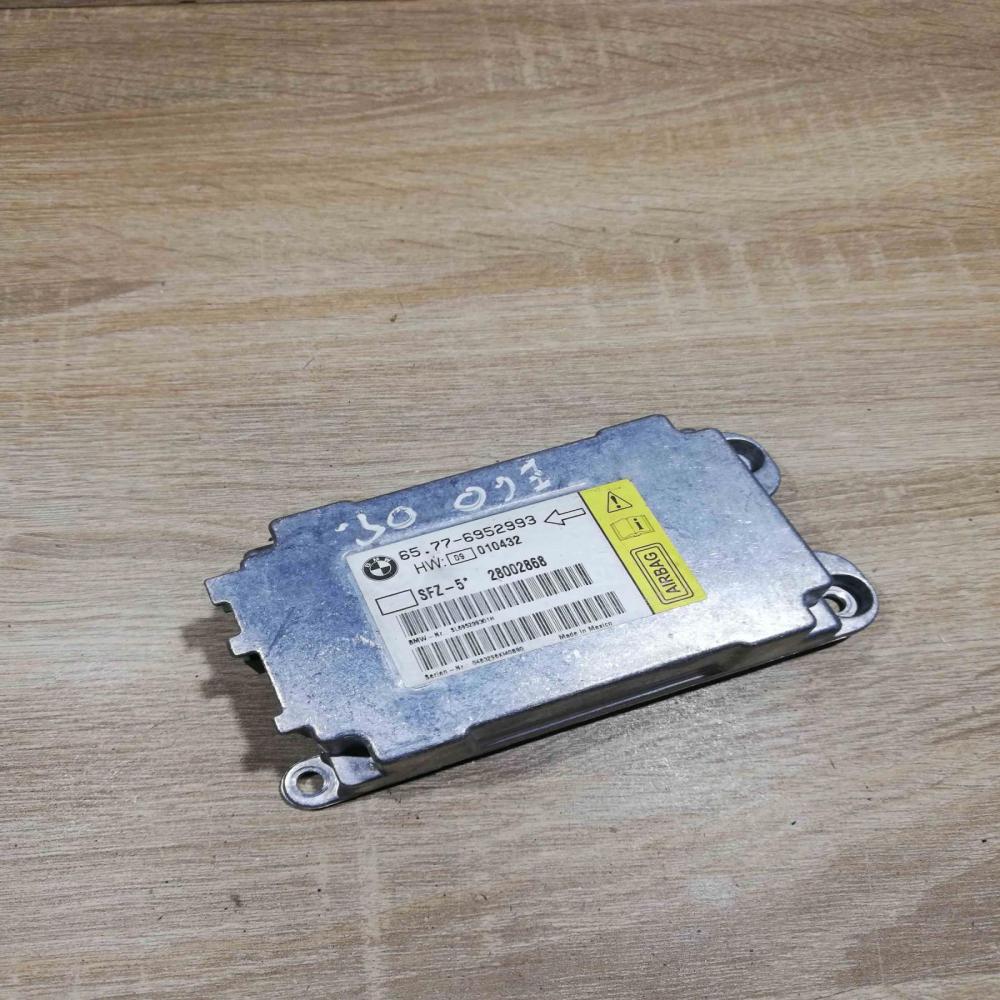 6952993 28002868  Airbag control unit/module BMW 5 E60 E61
