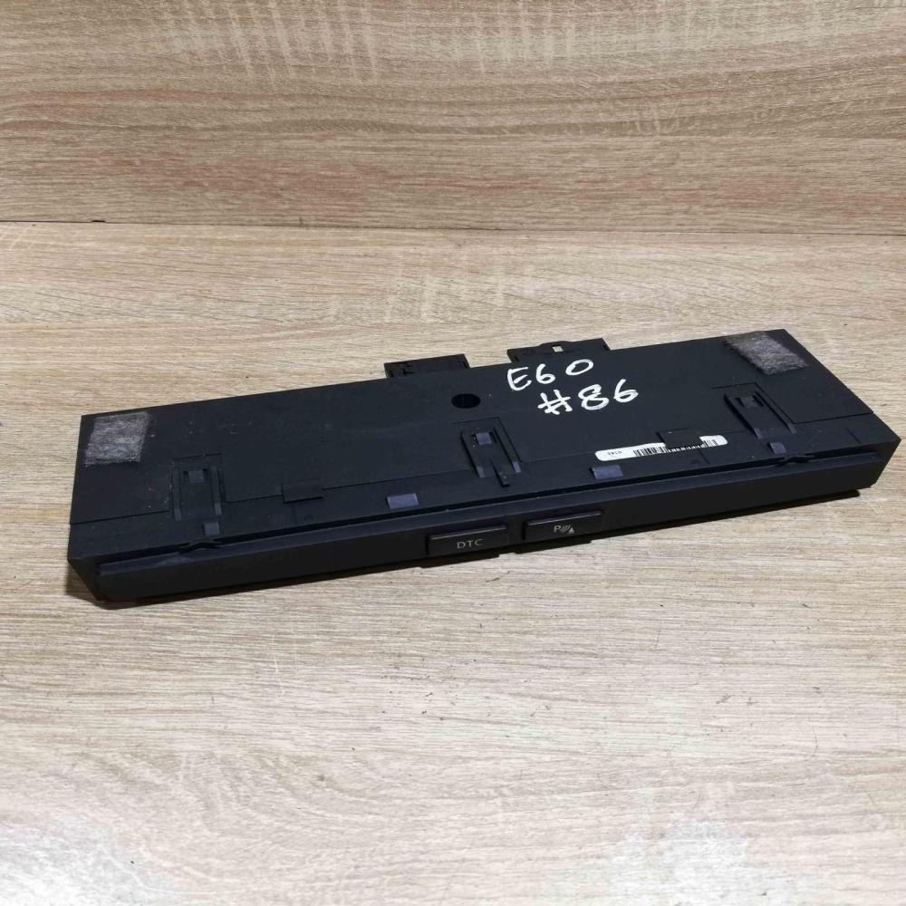 6952478   Parking (PDC) sensor switch BMW 5 E60 E61