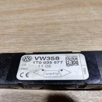 1T0035577 VW358  Antenna control unit Volkswagen Touran I