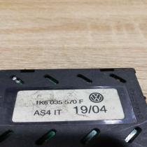 1K6035570F   Aerial antenna amplifier Volkswagen Golf V