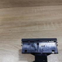 9751216   Hazard light switch Audi A6 S6 C6 4F